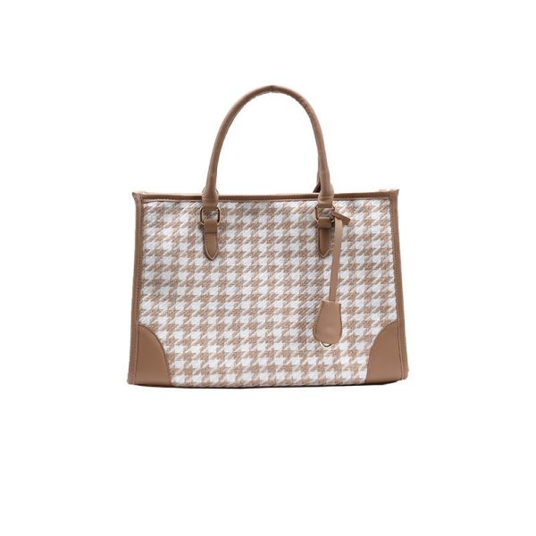 One-shoulder large capacity tote bag