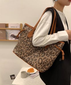 Fashion Net Celebrity Single Shoulder Tote Bag